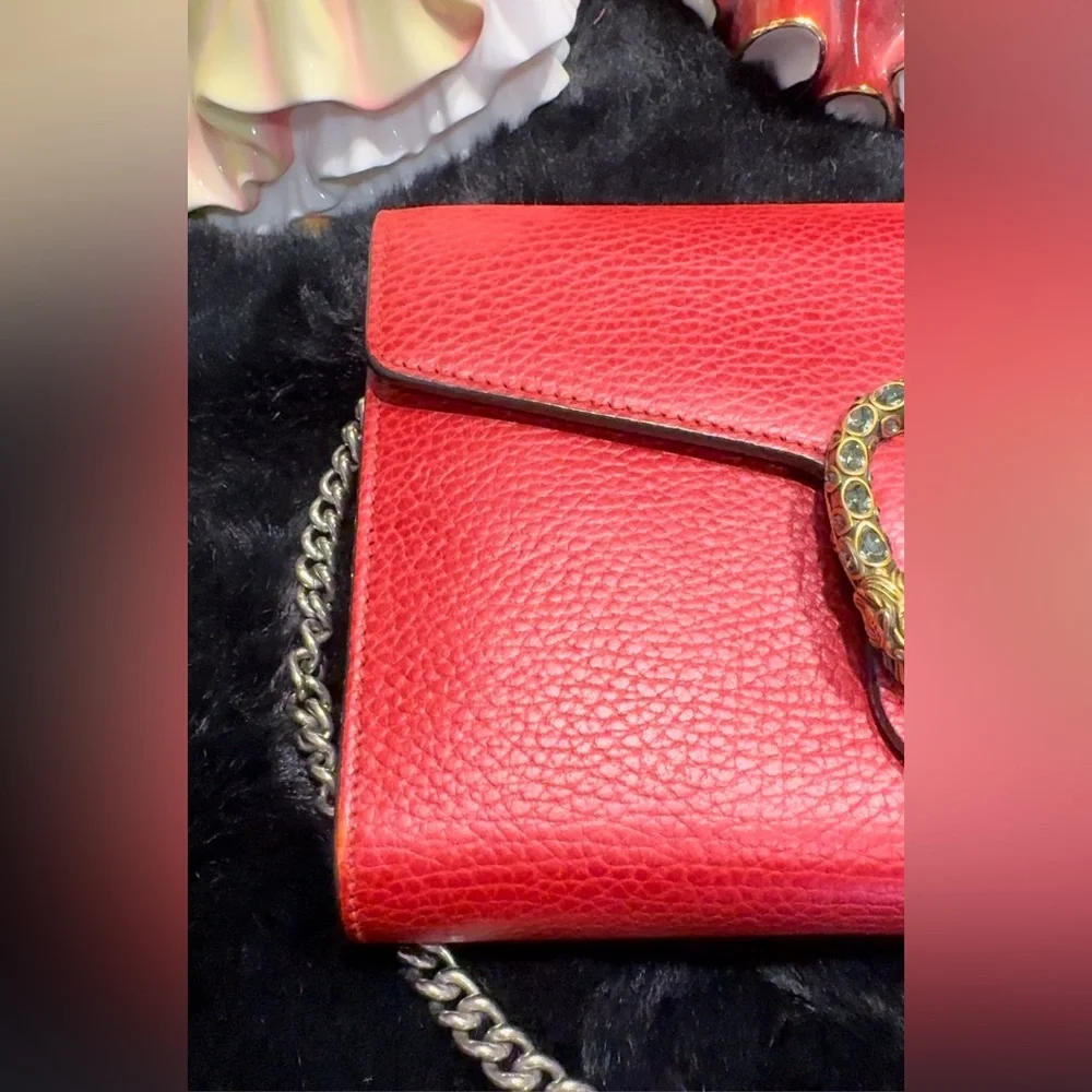 ❌❌SOLD ON FB❌❌🎀Gucci Dionysus Mini WOC🎀 - Picture 3 of 14